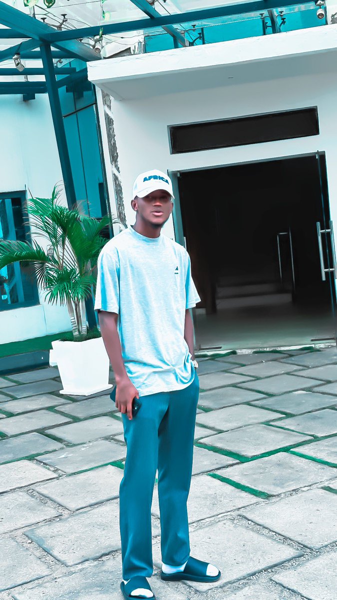 Mukty Tech 📈 tweet media