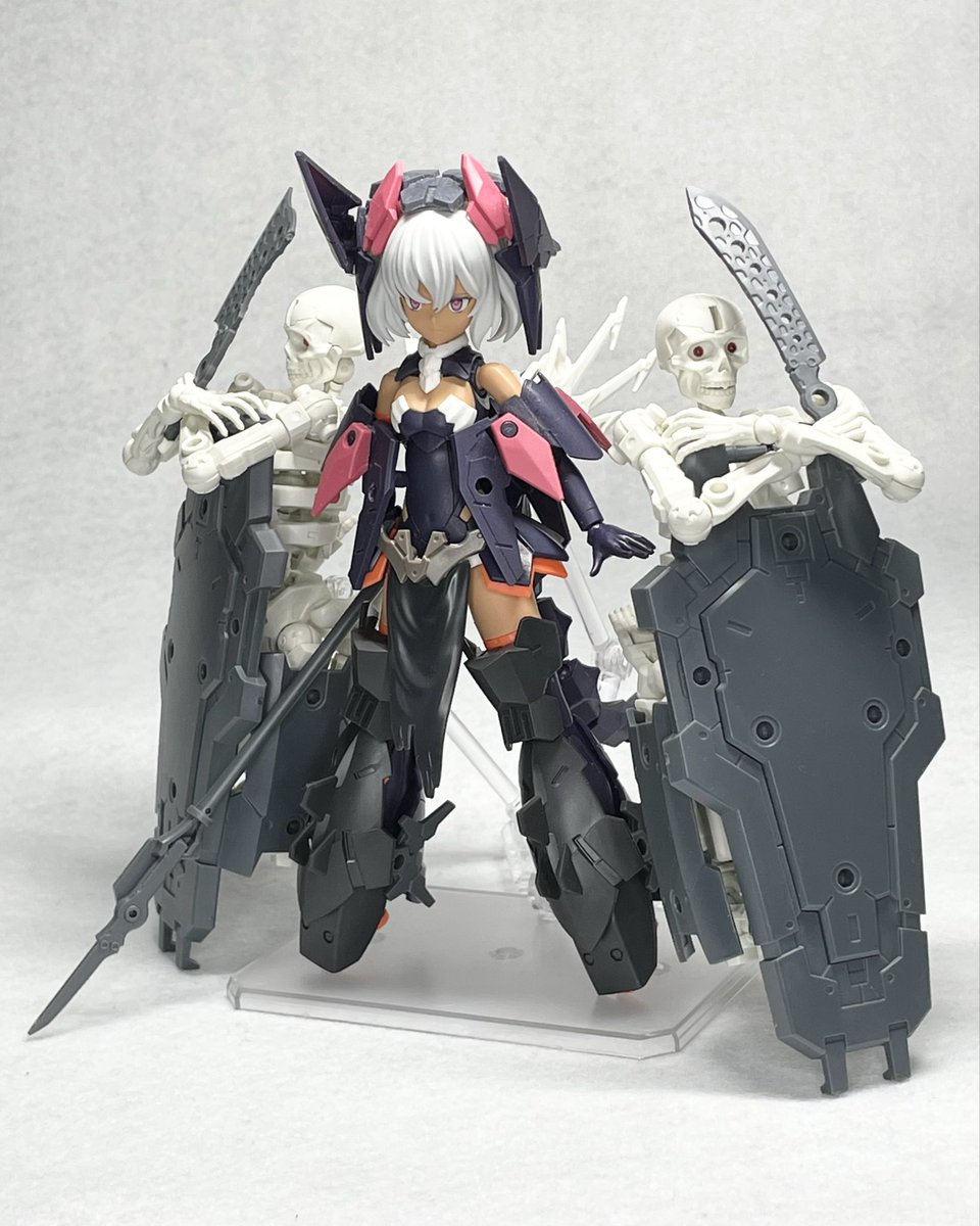 flagment1951's tweet photo. イルシャナってドクロモチーフの武器持ってたなぁと思って試作
 #30ミニッツの日 https://t.co/1Ajm3TdNjD