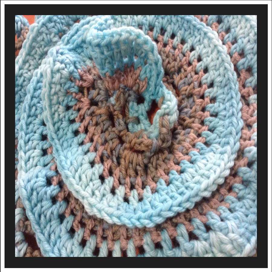 designexcursion's tweet image. hand dyed soft woollen scarf

#mothersdaygift #scarf #crochetscarf #australianmade by #jeanenehyles #mothersdaygiftideas