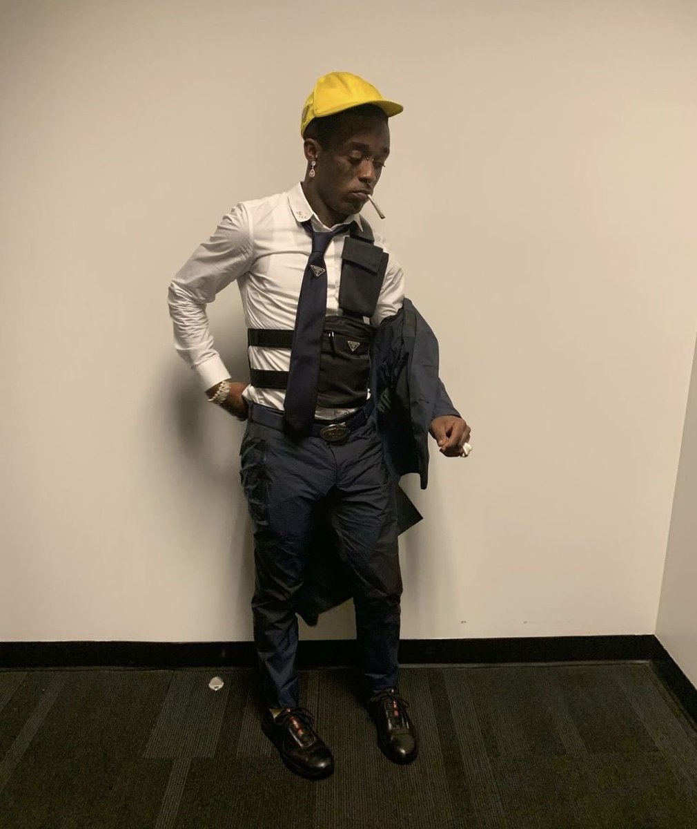troy tweet media