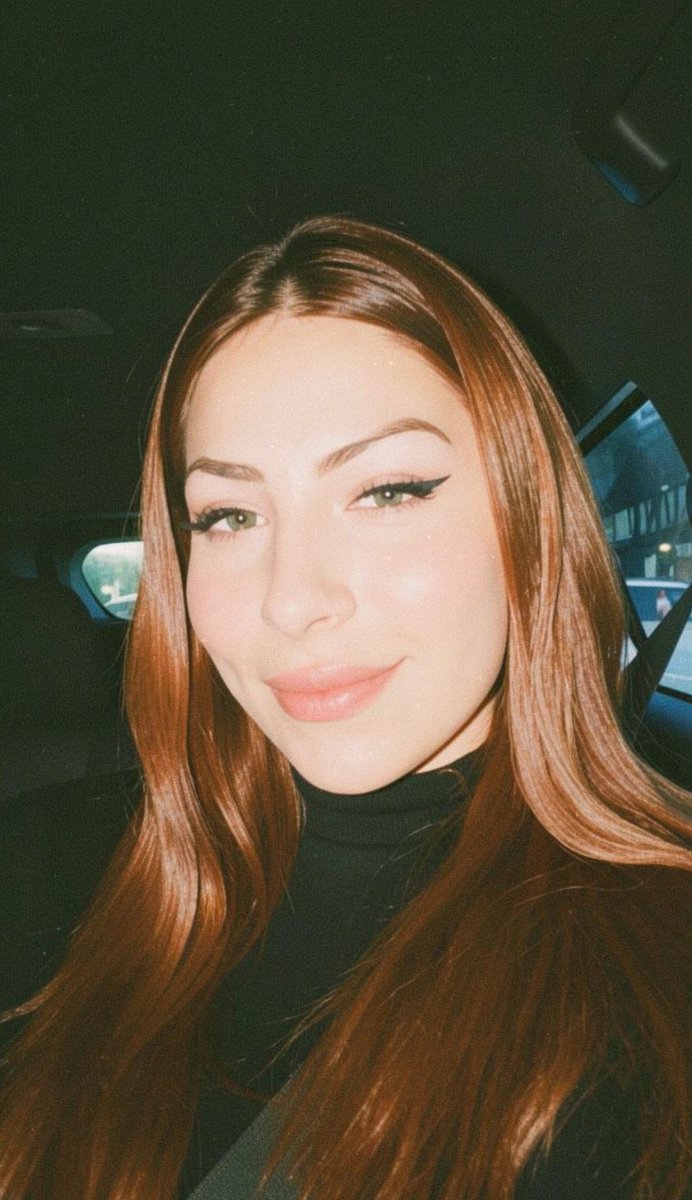 AlexxxitaFit tweet media