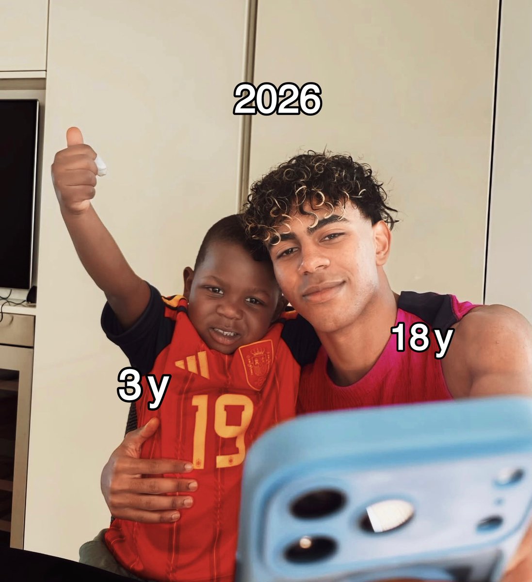 ᴍᴇɴᴀ ♑︎ tweet media