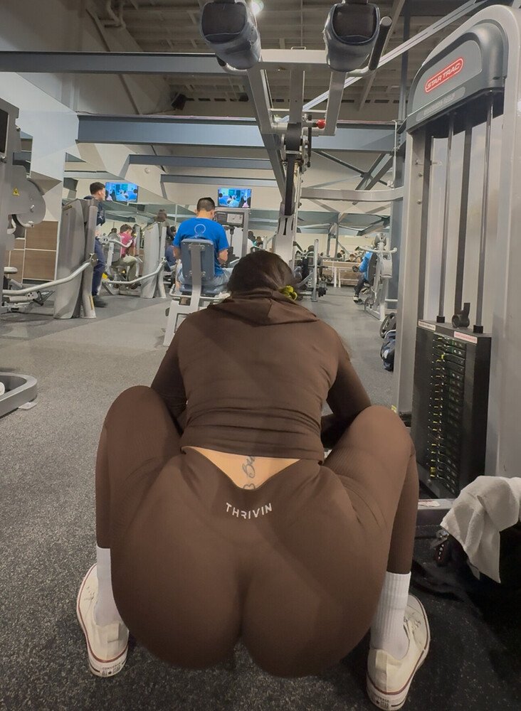 🤤🤤🍑 tweet media