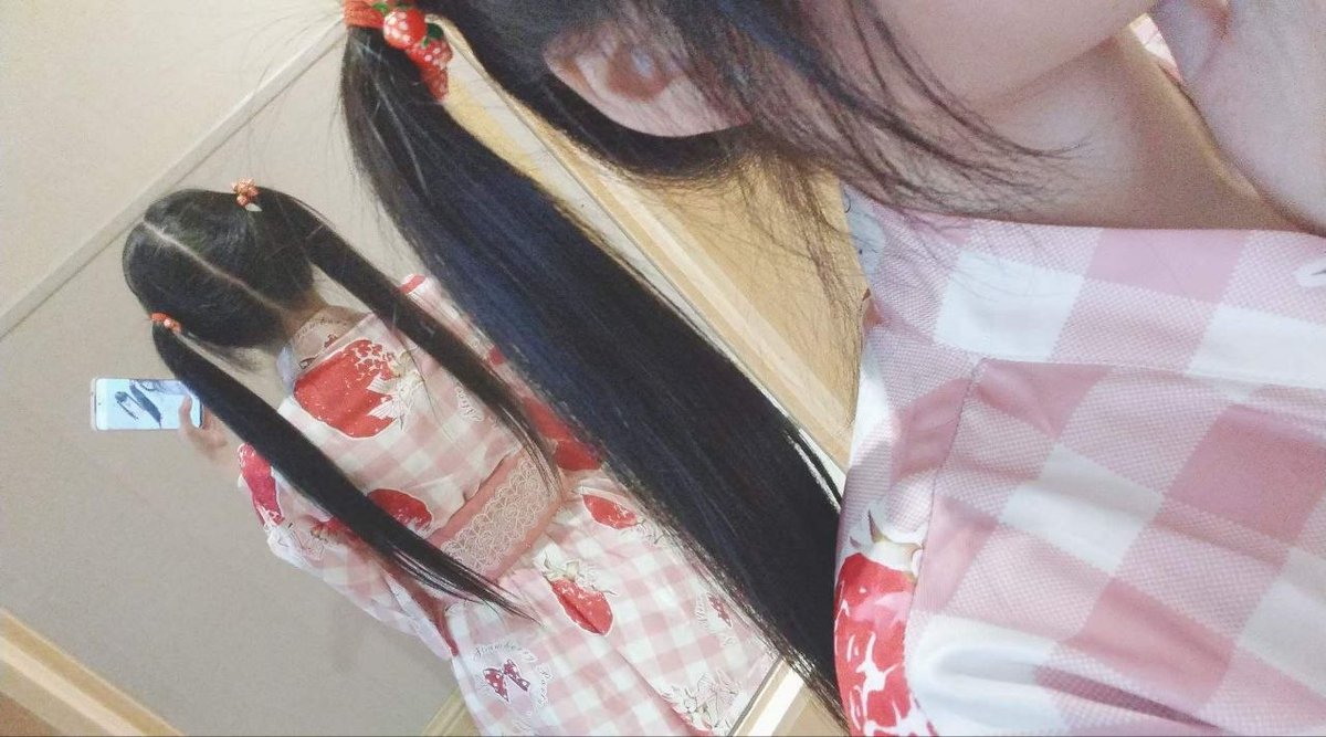 aris0348's tweet photo. #超级可爱的美少女的说 #反差 #jk #女高 https://t.co/MnXfMPSULp