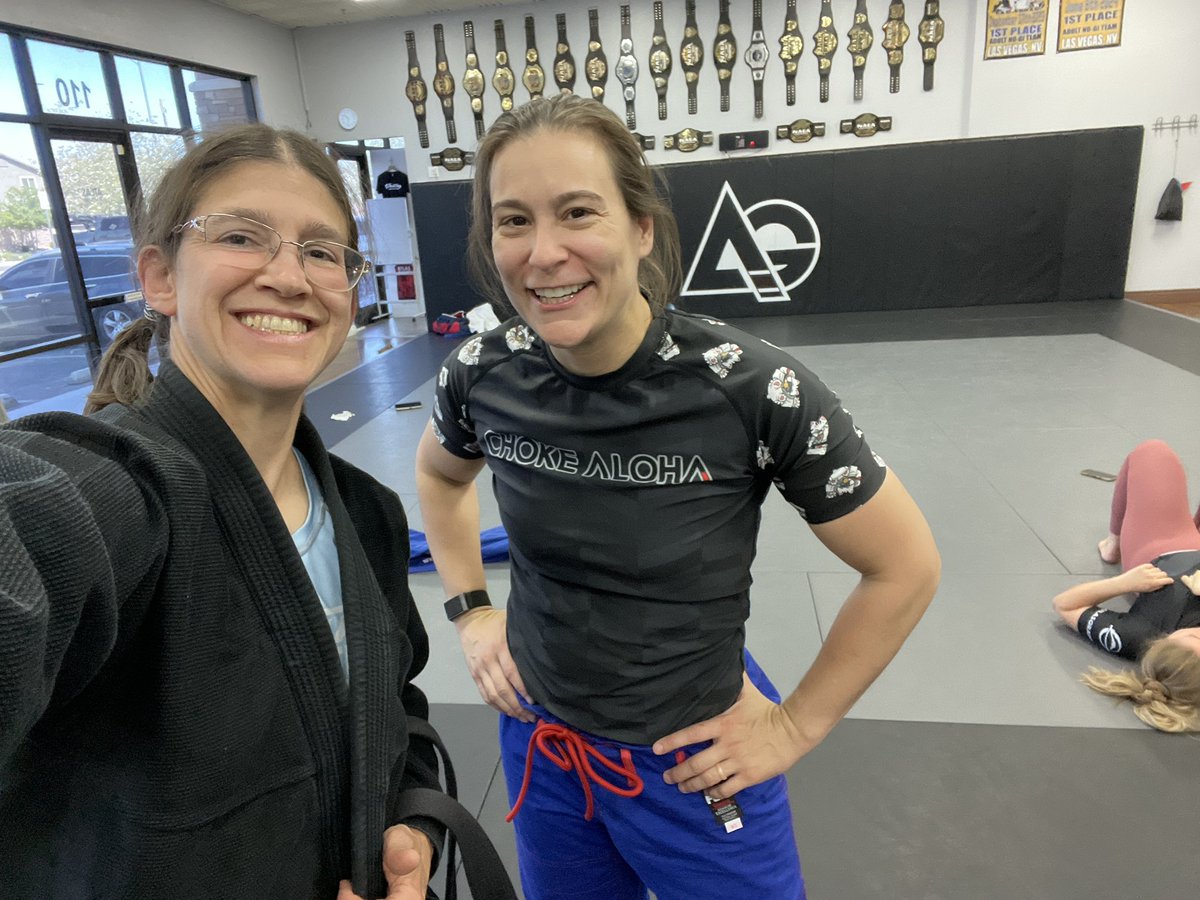 Roxanne Modafferi tweet media