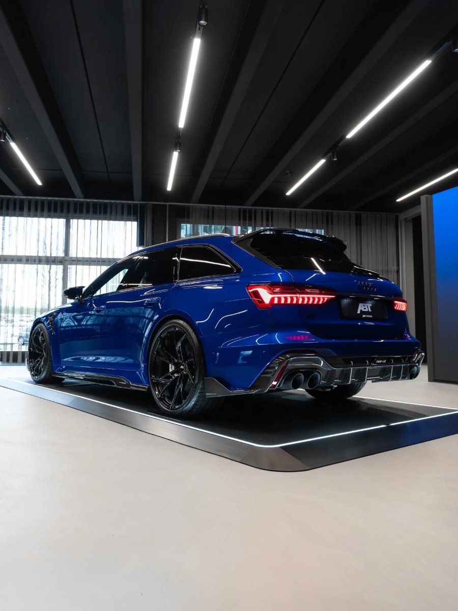 nocarcontext's tweet photo. AUDI 1of1 ABT RS6-LE 💙💙 https://t.co/ovd6cqfnCl