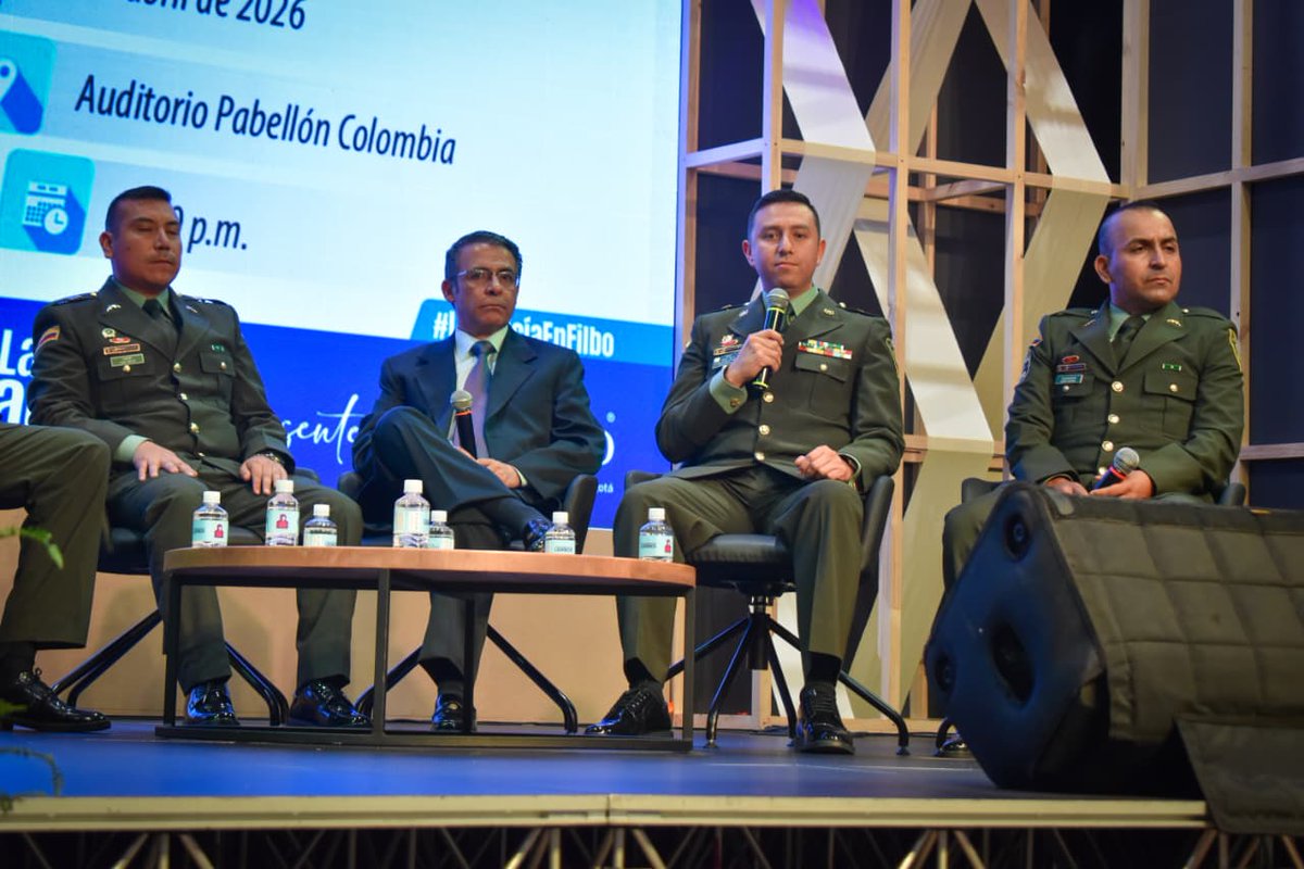 Edificadores de Paz tweet media