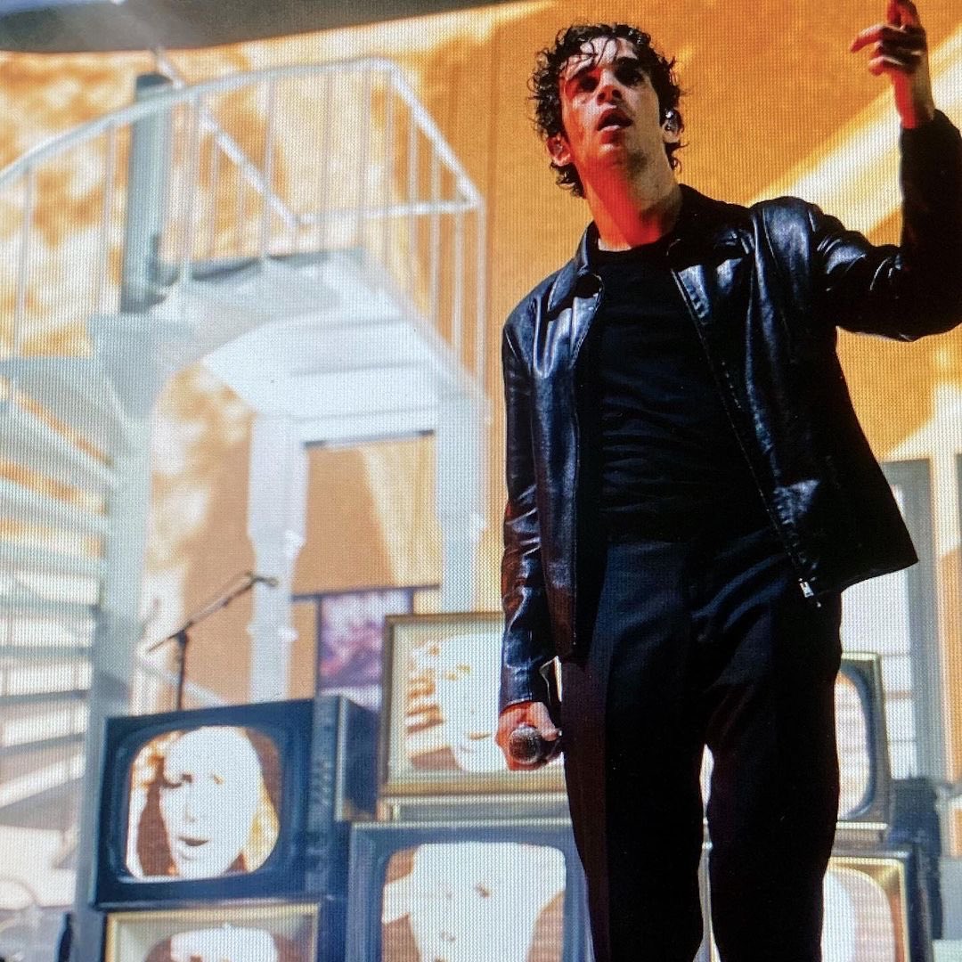 matty healy daily tweet media