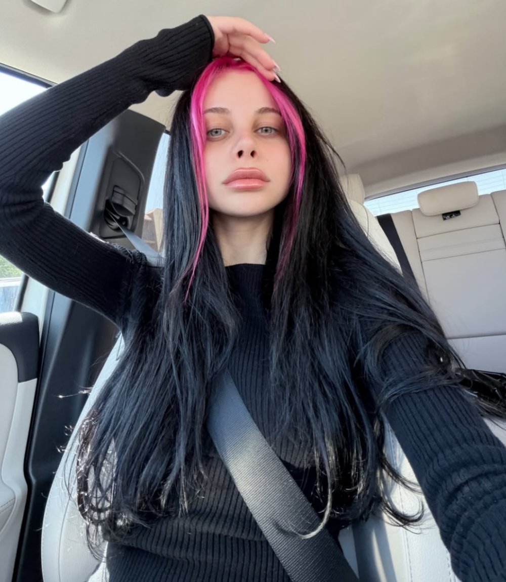 Everything Ellise ✧ tweet media