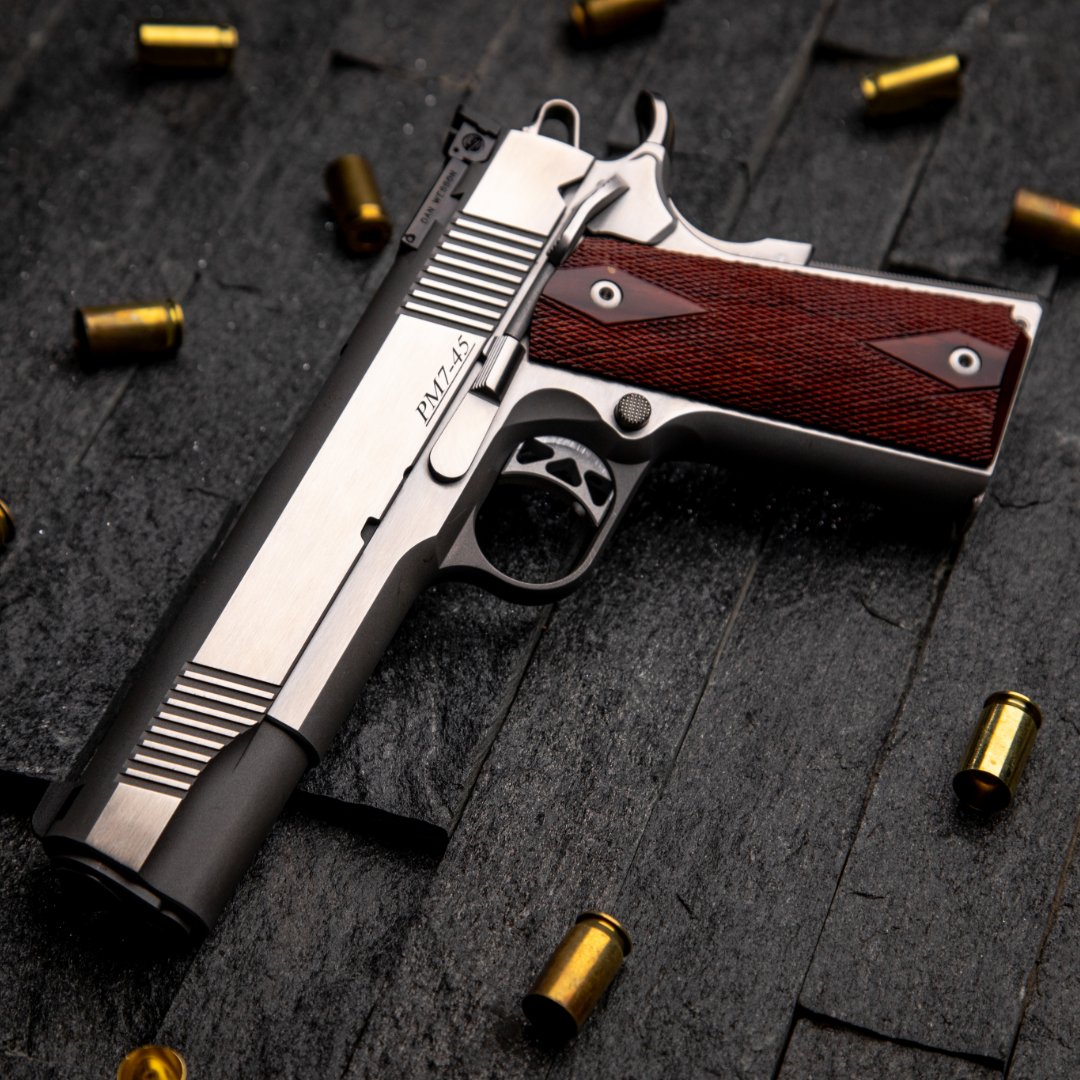 Dan Wesson Firearms tweet media