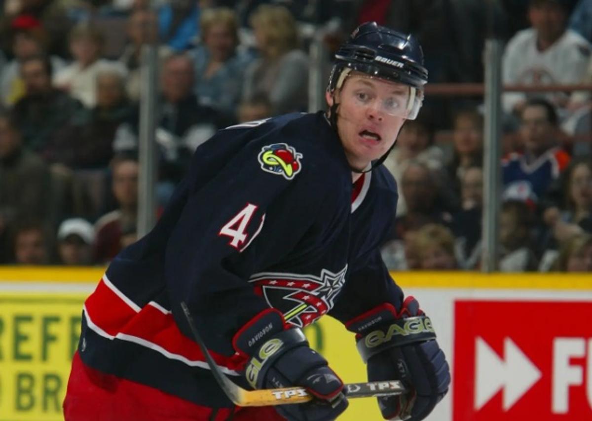 ATHornHockey's tweet image. IN MEMORIAM: Former NHL RW Matt Davidson has died at the age of 48.

Our thoughts are with Davidson's family and friends.

#RIP #NHL #CBJ #SabreHood 

(📷: HockeyFeed)