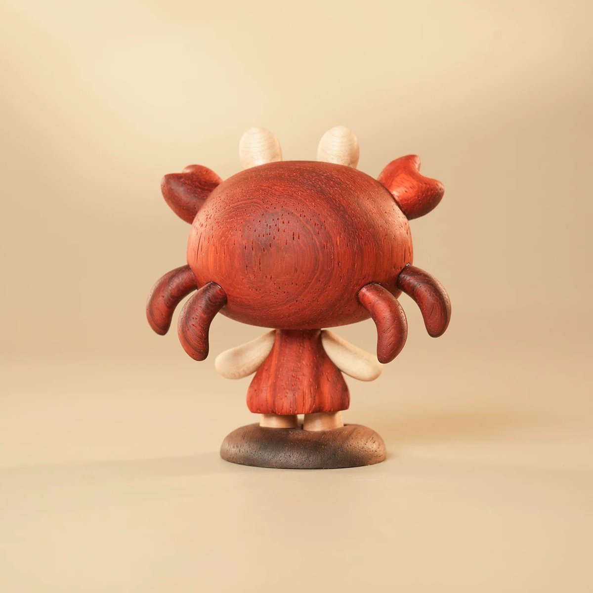 Aronaestore's tweet image. [Pre-order] NATUTOPIA Winki (วินกี้) ราศีกรกฎ จากซีรีส์กลุ่มดาว  อาร์ตทอยไม้แท้

ขนาดสินค้า
• ยาว: 7.7 cm
• กว้าง: 4.7 cm
• สูง: 8.5 cm

🛒 ราคา 2,280฿ 

✅สนใจสั่งซื้อ/สอบถามได้ ทาง DM 
🚚ค่าจัดส่ง 50 บาท

#พรีออเดอร์จีน #Homemade #พรีออเดอร์ #artoys #ขาย #ตลาด #ตลาดนัด