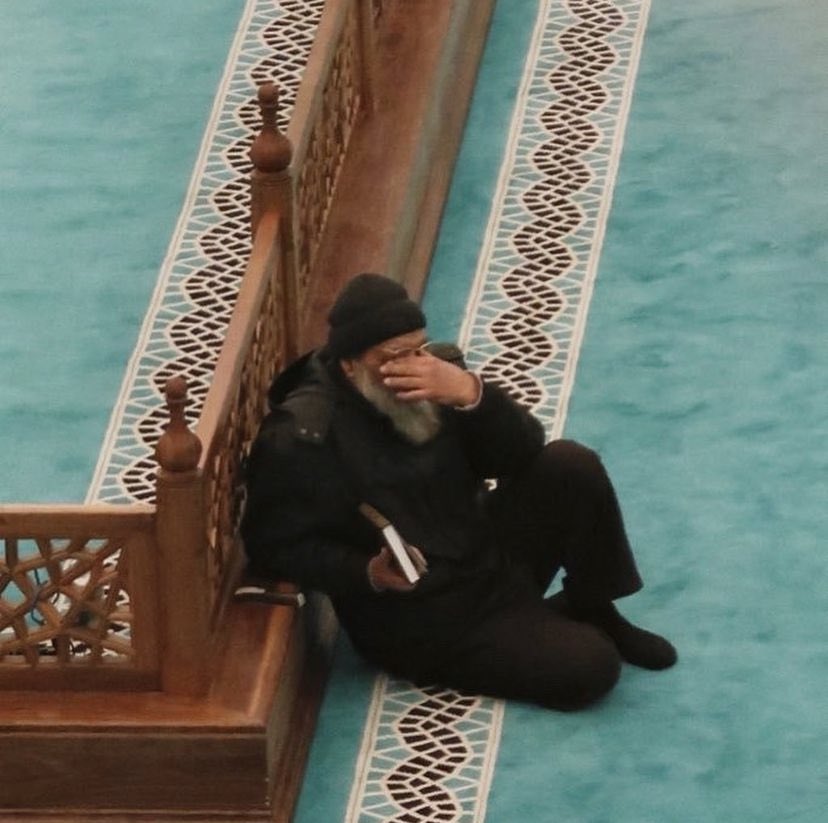 رَوائِعُ القَصِيدْ tweet media