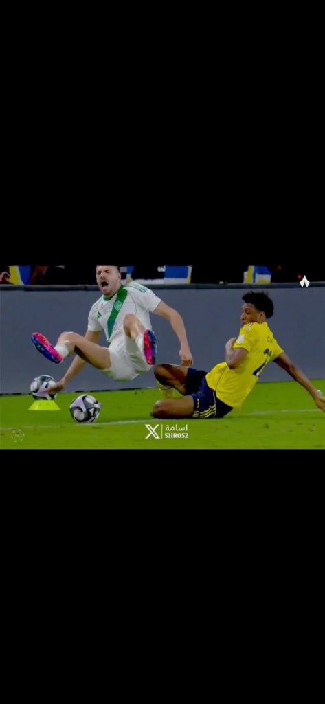 فهدالعنزي بطل19دوري tweet media