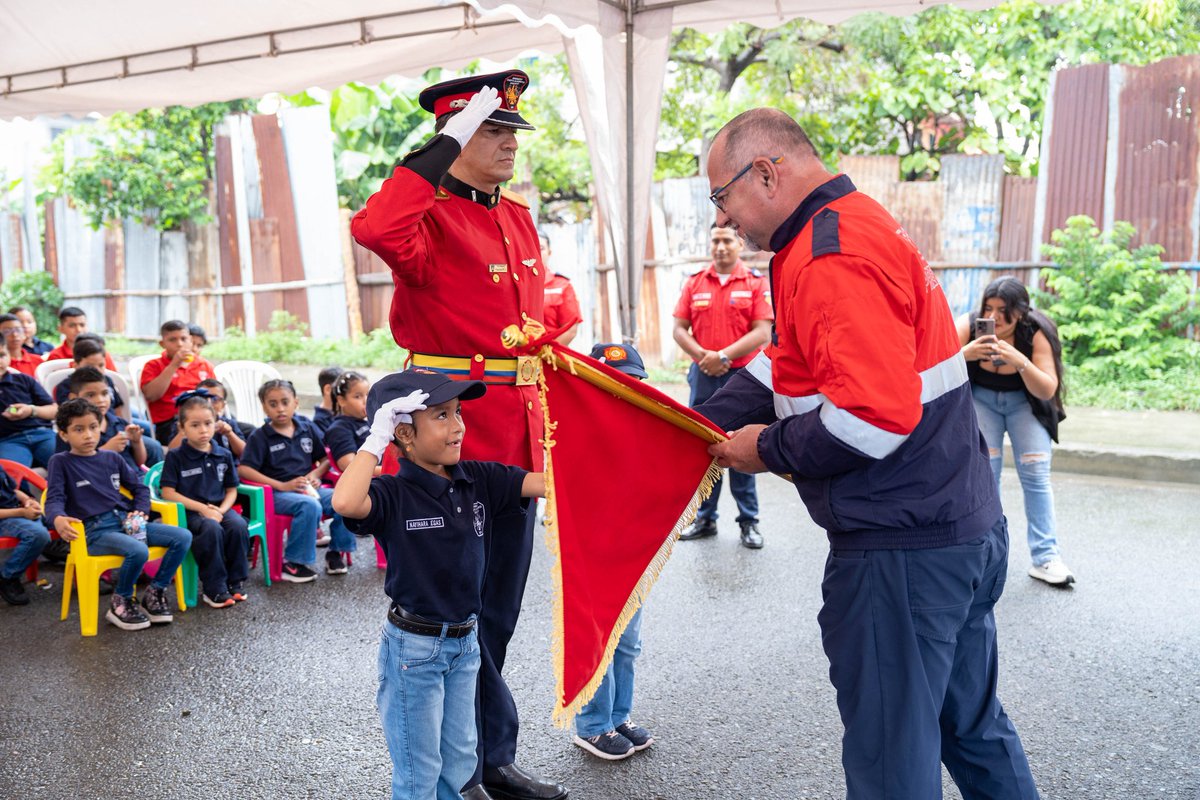 Bomberos Babahoyo tweet media