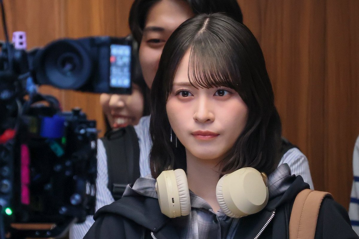 ともがみ tweet media