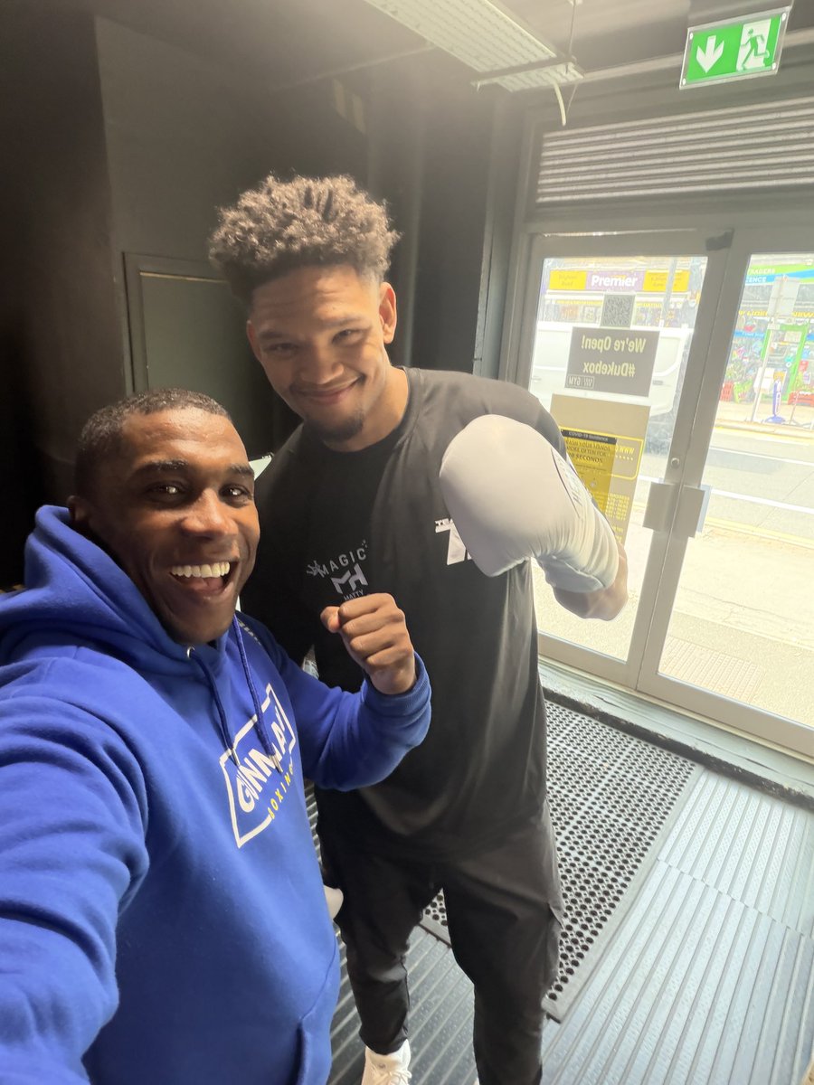 Gunman_boxing's tweet image. Gunman with Rising heavyweight star Matty Harris 

Big fight news pending for him! 

One to watch out for!

#boxingnews