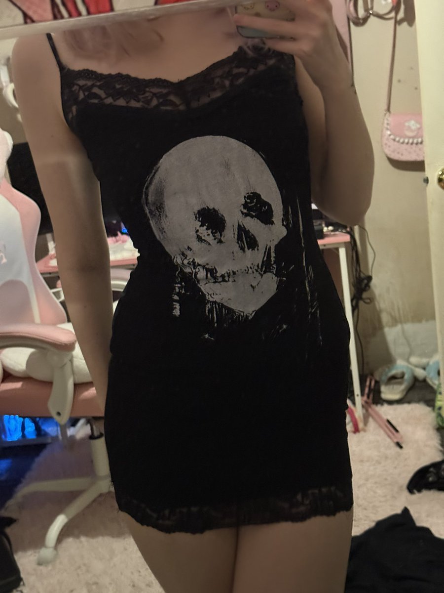 fuckfooditsucks's tweet image. before and after before (179 vs 144 ) #edtwt #ed #weightloss #wl