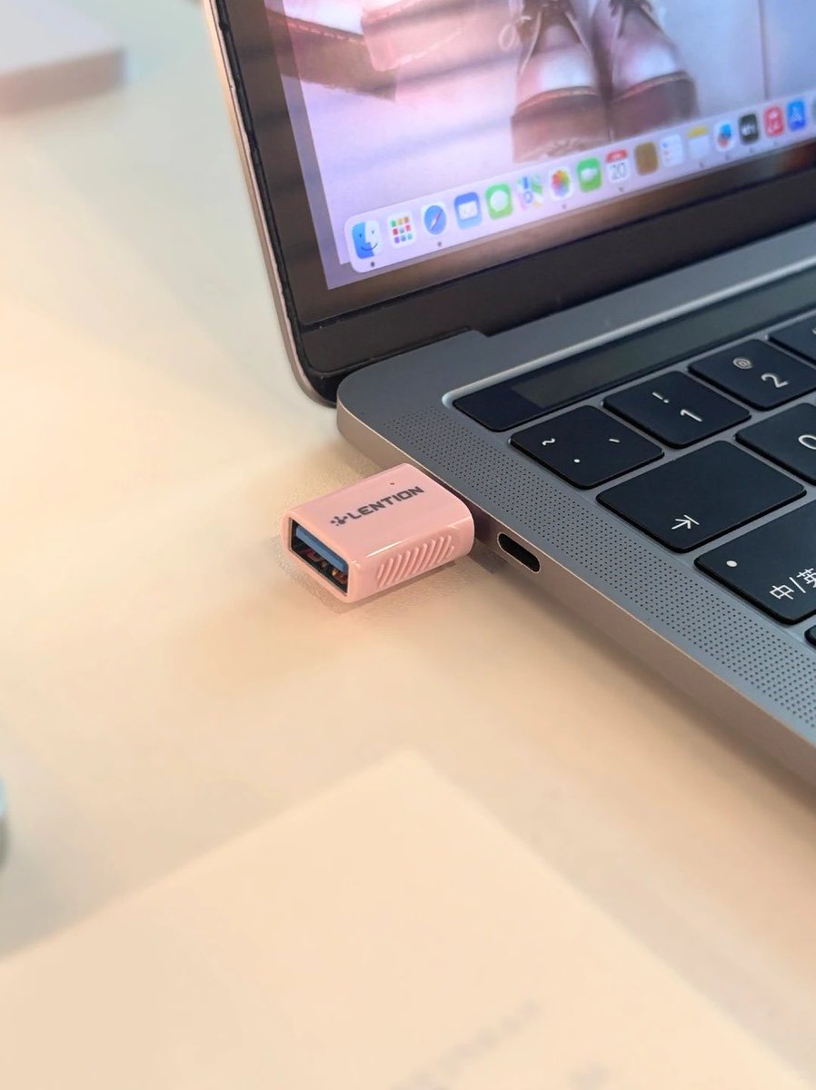 LentionOfficial's tweet image. Upgrade your gear with LENTION USB-C to USB 3.0 Adapters! 🚀 5Gbps speed, anti-slip design &amp;amp; plug-and-play. 💻✨ 
🔗 bit.ly/4uKLsXJ

#LENTION #USBCAdapter #MacBookAccessories #TechGadgets #WorkFromHome #TechStyle