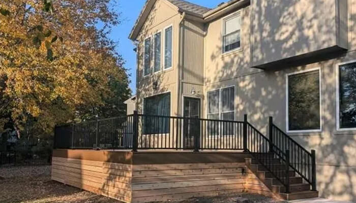 Supraja1848366's tweet image. Want the perfect deck for your home? 🏡 

Here’s why hiring Professional Deck Builders in Lenexa is the best decision:

✅ Custom layouts
✅ Durable materials for Lenexa’s climate
✅ Boost property value

tycoonstory.com/why-hire-profe…

#deckbuilding #homeimprovement #lenexa
