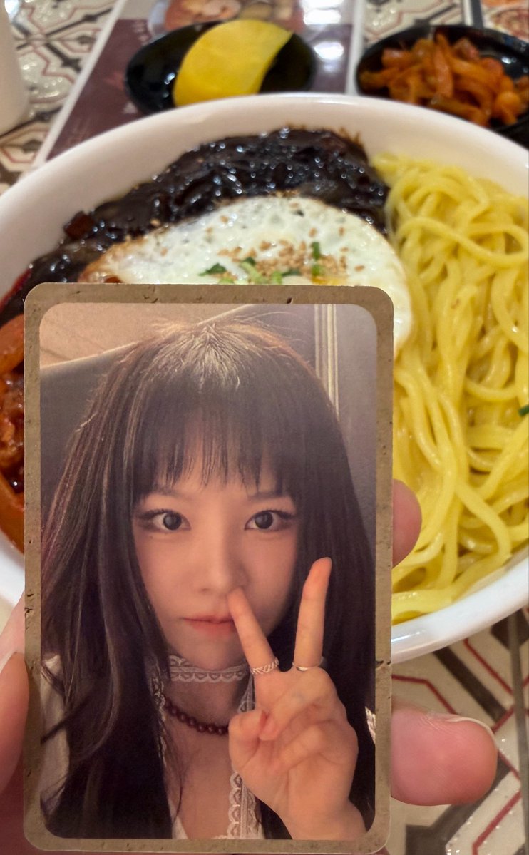 프자:🗑 tweet media