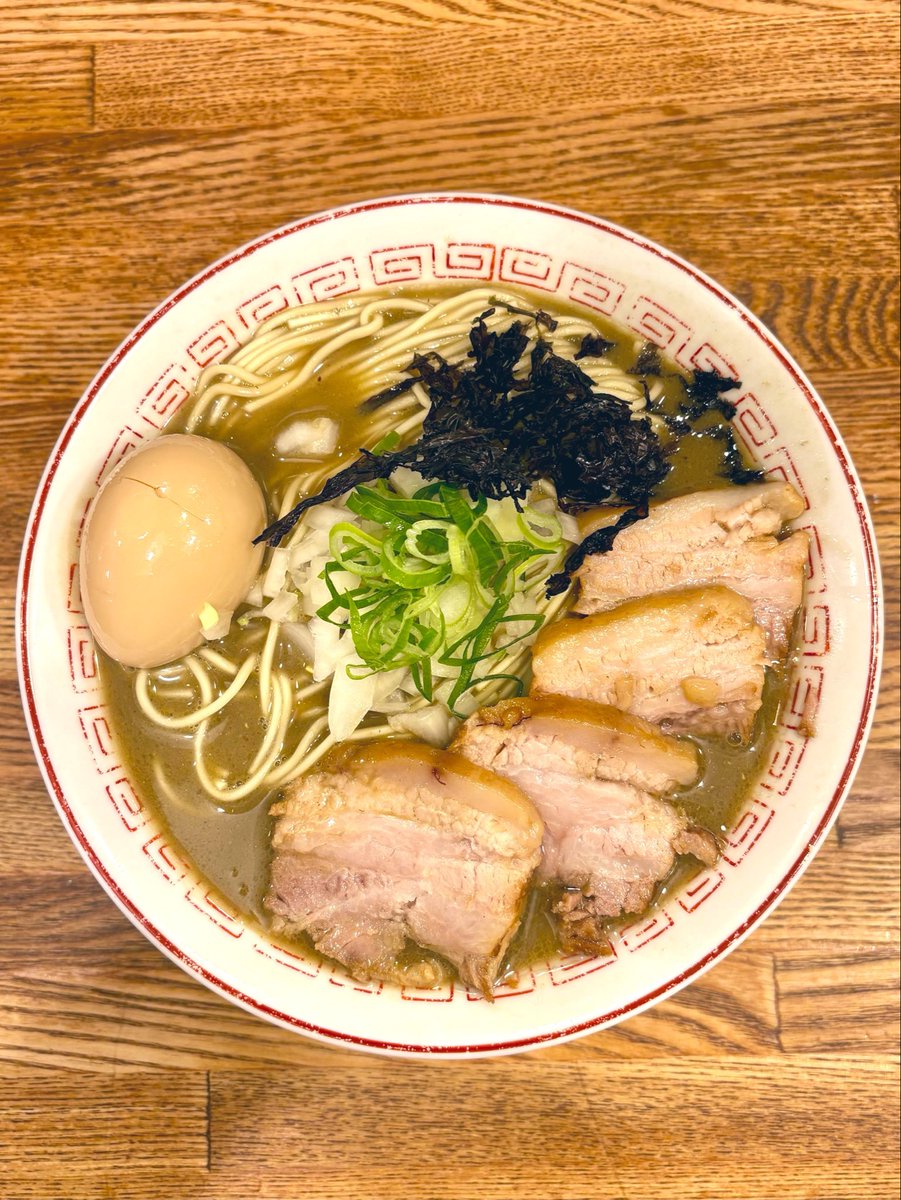 煮干中華そば専門
煮干丸＠さいたま市大宮区
濃厚煮干そば＋チャーシュー②味玉
🌟極上の一杯💯