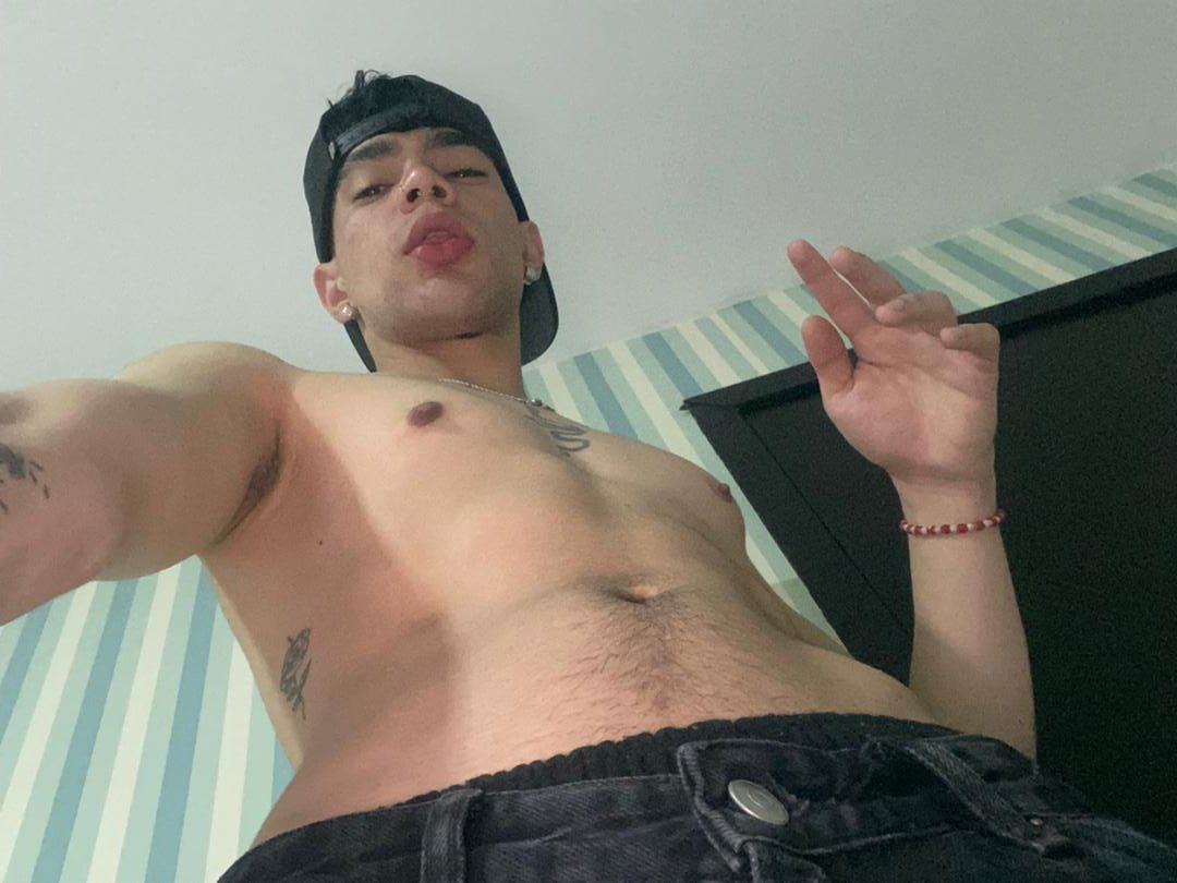 Luuck_06's tweet photo. 🖤🔥Rt https://t.co/1Gx1d8k3Pk