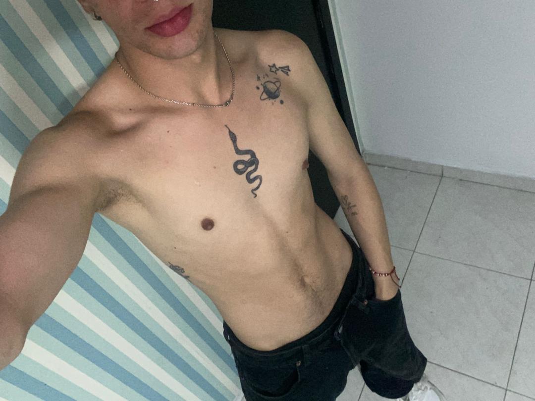 Luuck_06's tweet photo. 🖤🔥Rt https://t.co/1Gx1d8k3Pk
