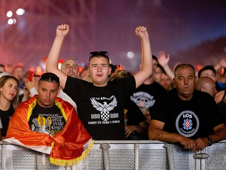 Dis Balans tweet media