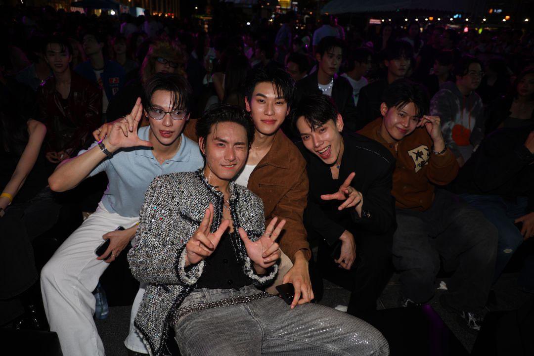 คิดถึง ㅠ . ㅠ