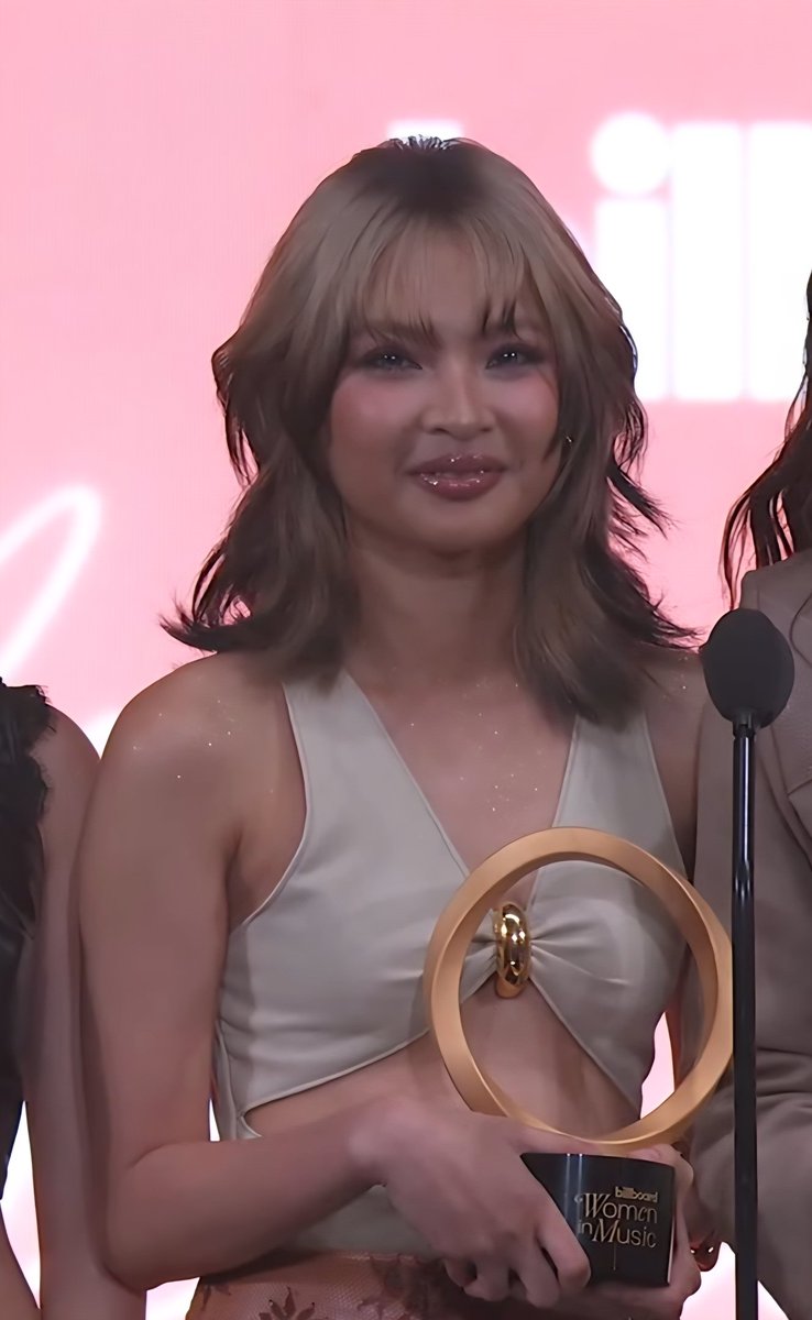 Mj🌸💙💚 tweet media