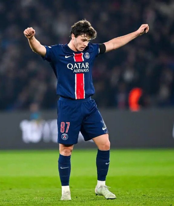 𝗦𝗮𝗺 𝗫 tweet media