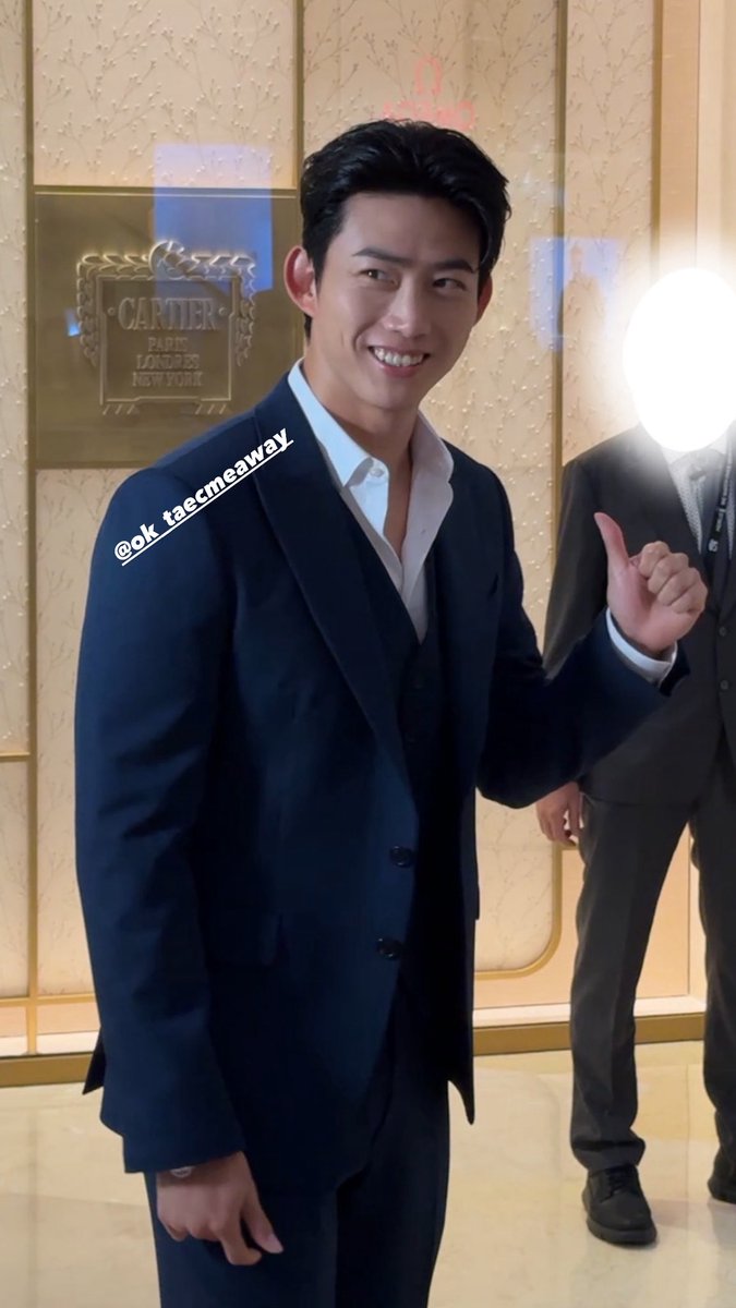 어사와 조디 🤡 tweet media