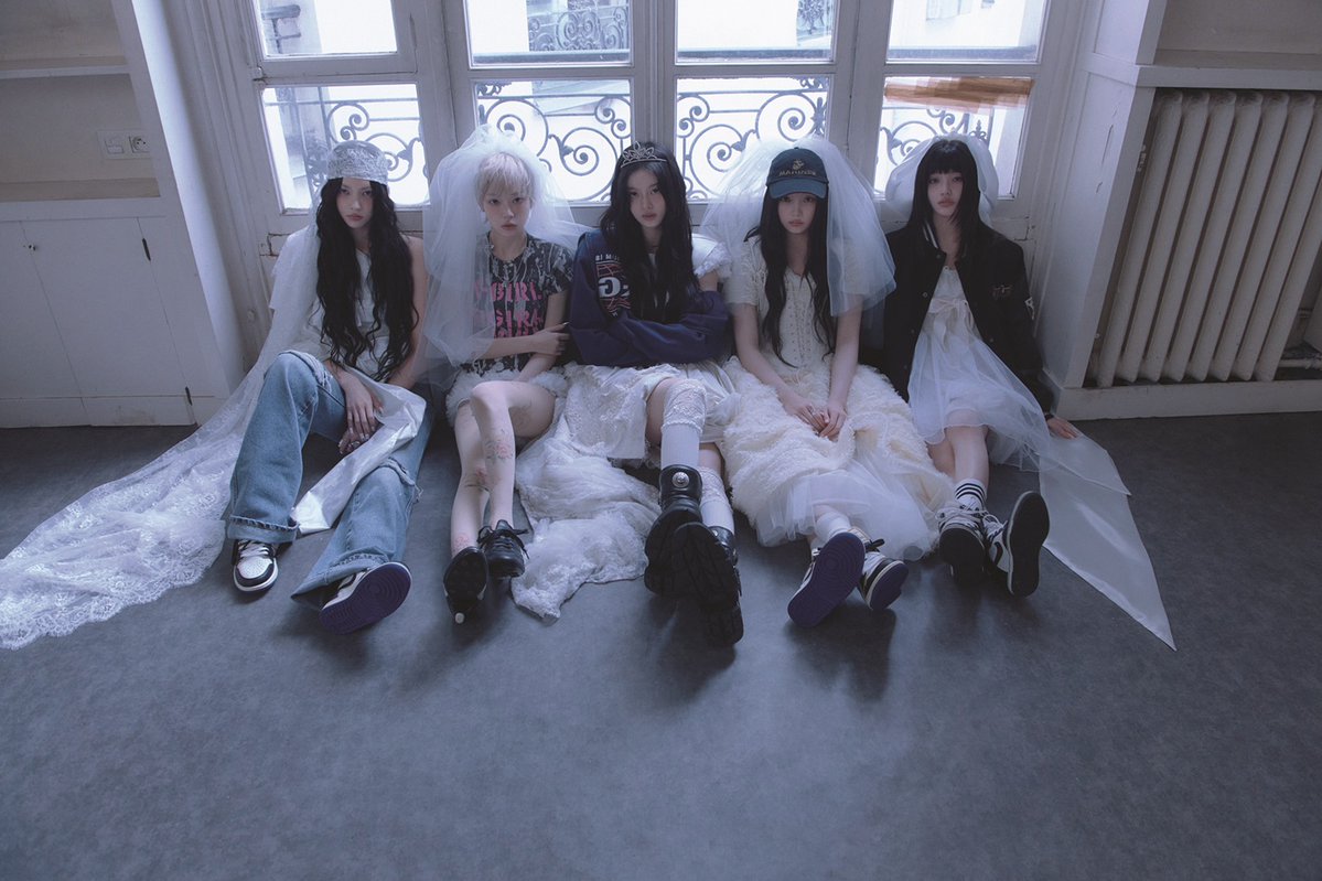 ILLIT 4th Mini Album 'MAMIHLAPINATAPAI' 先着ラッキードローイベント