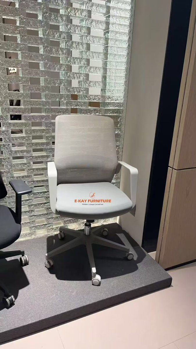 EkayJemalyn's tweet image. Affordable Office Chair - Item Code: 92

📌 Black and white frame available

Feel free to contac me for more product information

#EkayFurniture
#OfficeChair
#DirectFactory
#MadeInChina