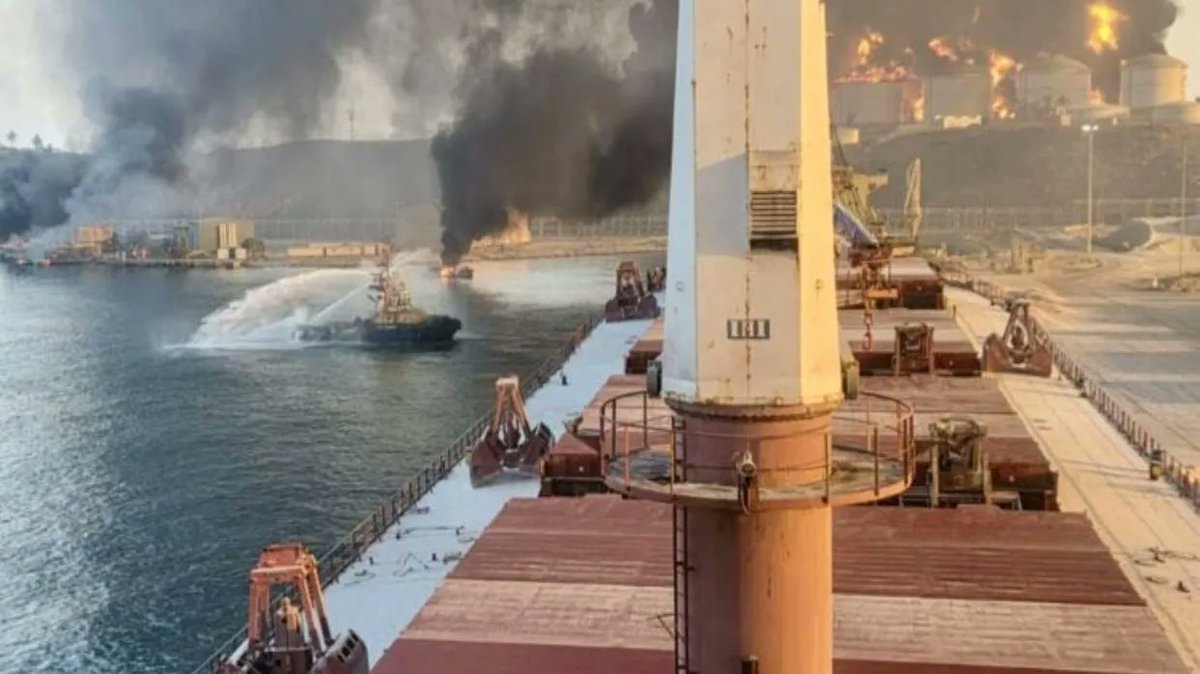 MToledanoOK's tweet photo. Vea mi último artículo en LinkedIn sobre protección portuaria...

Código PBIP en estado de alerta: la guerra en Irán pone a prueba la protección portuaria en el Golfo Pérsico

https://t.co/F7Y6AoD7EH

@LinkedIn #PBIP #CodigoPBIP @PrefecturaNaval  @IMOHQ https://t.co/59voK30jyR