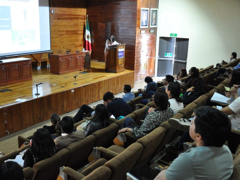 JUSTICIA PARA EL INSTITUTO NACIONAL DE PSIQUIATRIA Y PARA SU PERSONAL!!!. 
Mexicanos!.. La Justicia debe prevalecer ante todo... 
Actualmente cualquiera puede difamar, pero esto no significa que tenga el derecho y no pase nada, la difamación en el contexto de abuso o de tratar de