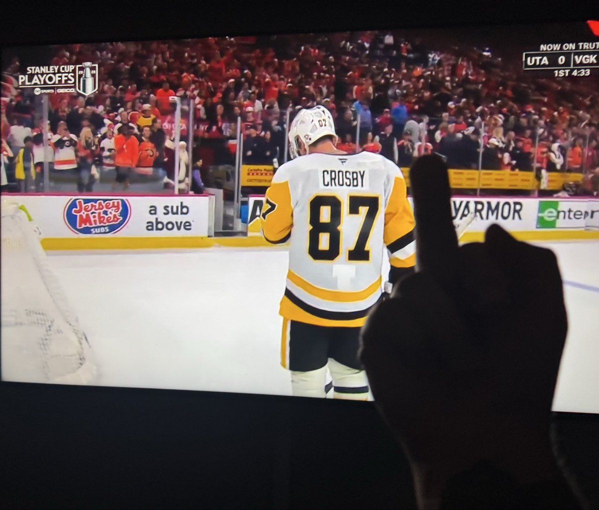 StepheN Black tweet media