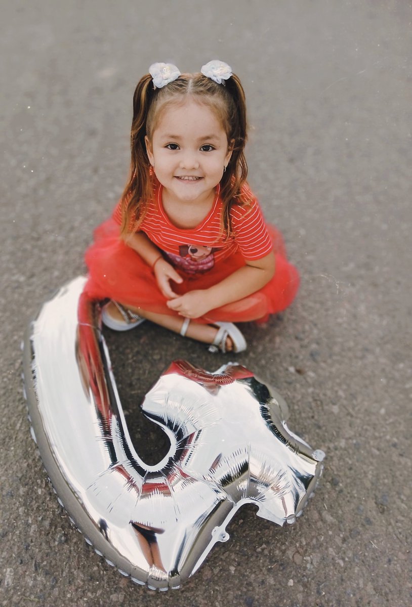 AriiRodrguez8's tweet photo. El amor de mi vida cumplió 4 años😭💘 https://t.co/QV28h5uhBS