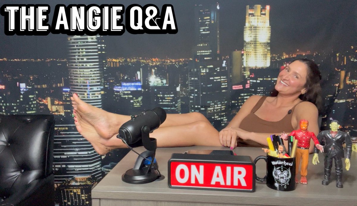 sirpaul64's tweet image. Too hot for YouTube the Patreon exclusive April Q&amp;amp;A video is up now on patreon.com/kylepeterson33 Angie lost her filter long ago and takes over this month #fps #podcast #thekylepetersonshow #husbandandwife #questions