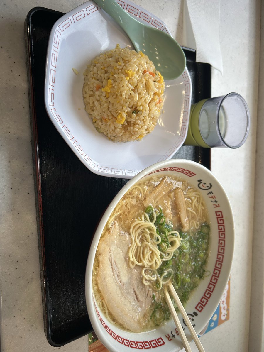 やなかつ。 tweet media