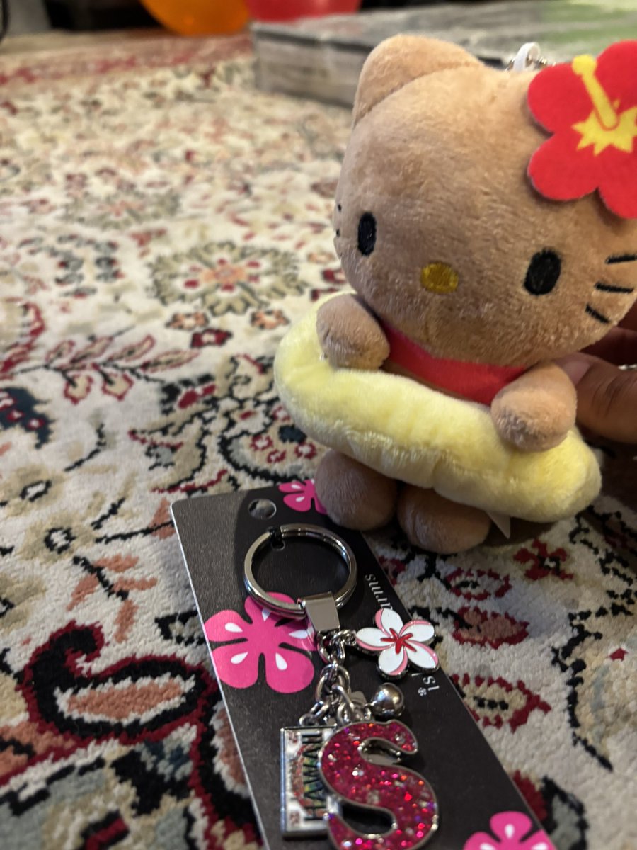 sookie is seeing ariana ꕤ tweet media