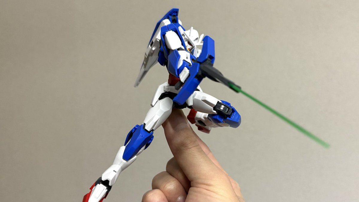 イワガン tweet media