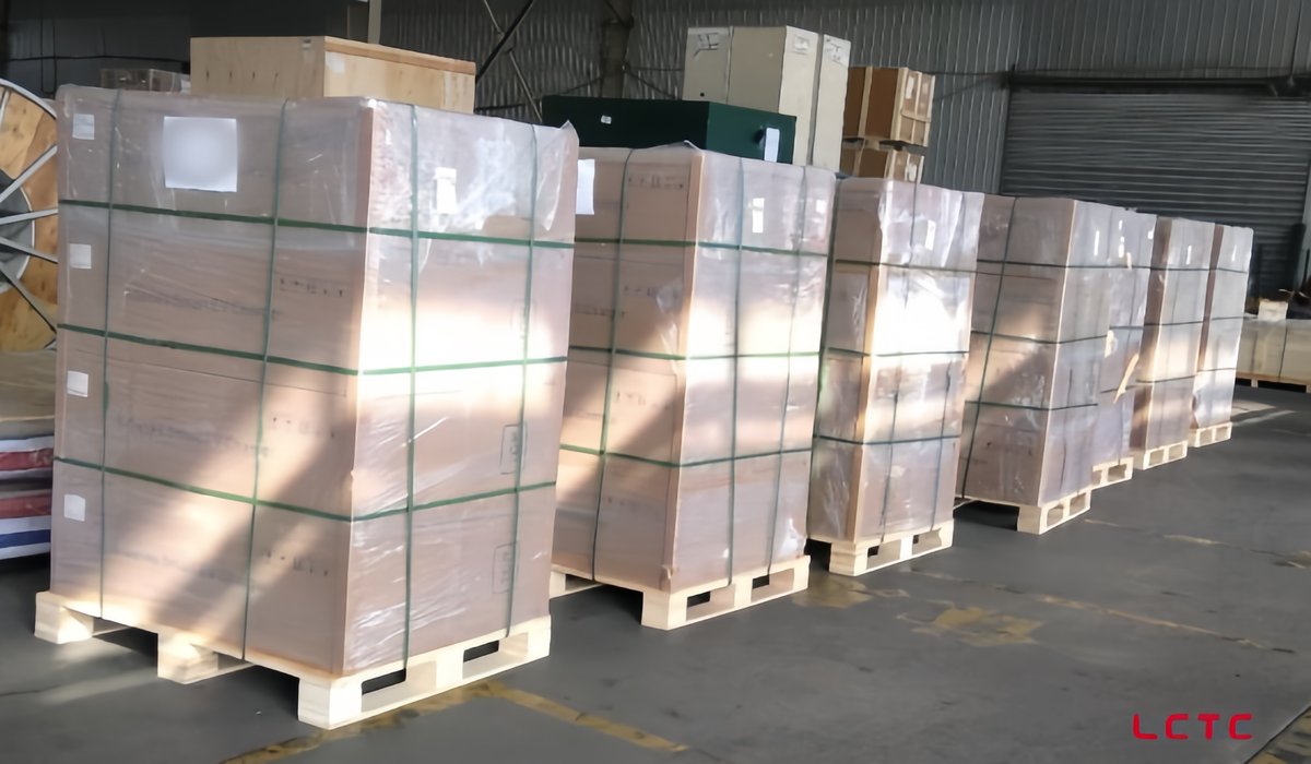 linkcharging's tweet photo. 𝐎𝐫𝐝𝐞𝐫𝐬 𝐮𝐩, 𝐒-𝐒𝐞𝐫𝐢𝐞𝐬 𝐨𝐮𝐭 🚀📦

From factory to global delivery —
𝐄𝐉𝐎𝐑𝐍𝐄𝐄 𝐒-𝐒𝐞𝐫𝐢𝐞𝐬 chargers are on the move 🌍

Built with precision.
Shipped with confidence.

📩 hello@linkcharging.com
🌐 https://t.co/0o6y4G09rU
#EJORNEE #EVCharging #GlobalDelivery https://t.co/Dc8u3qqM1e