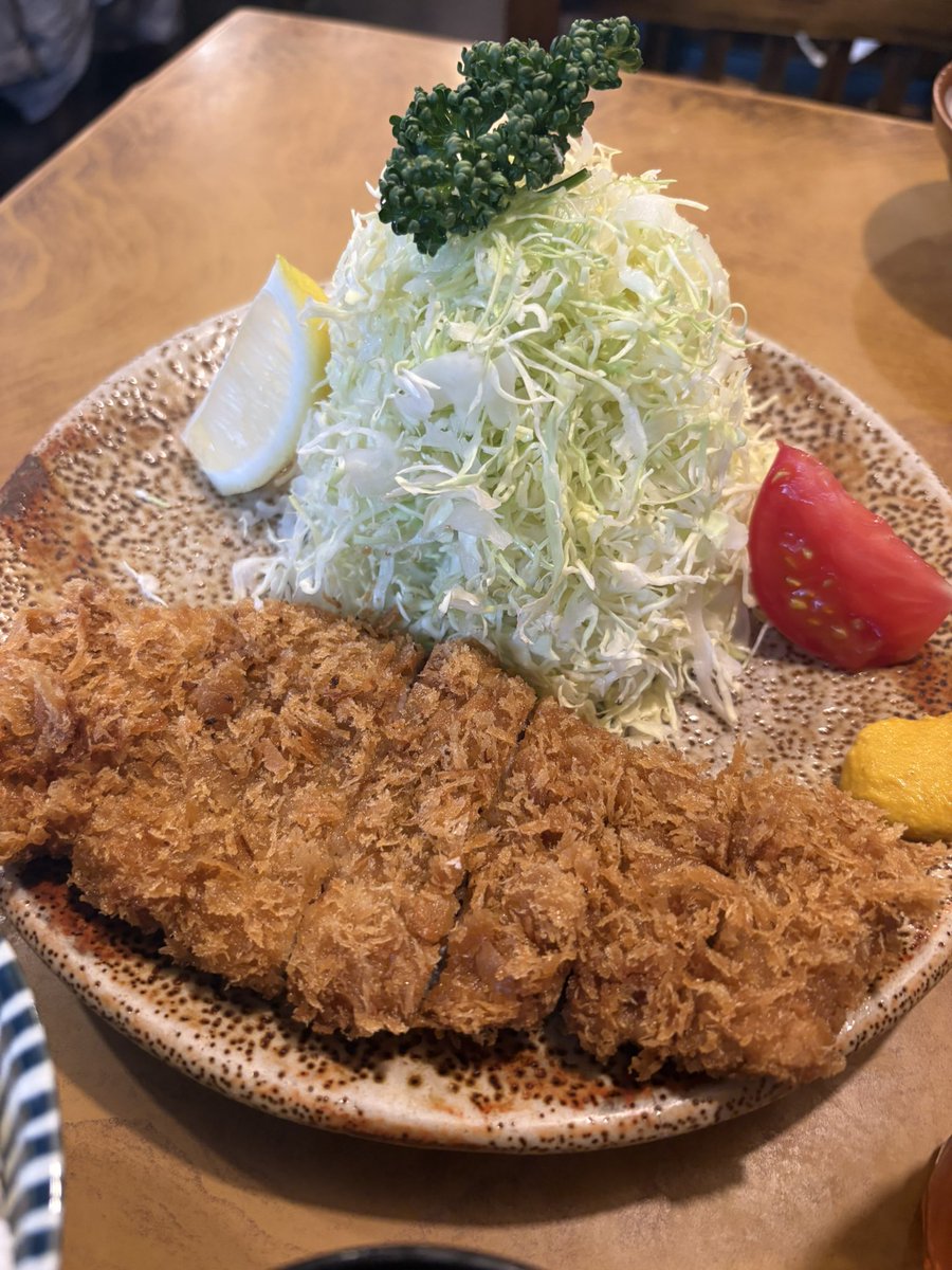 ともちゃん tweet media