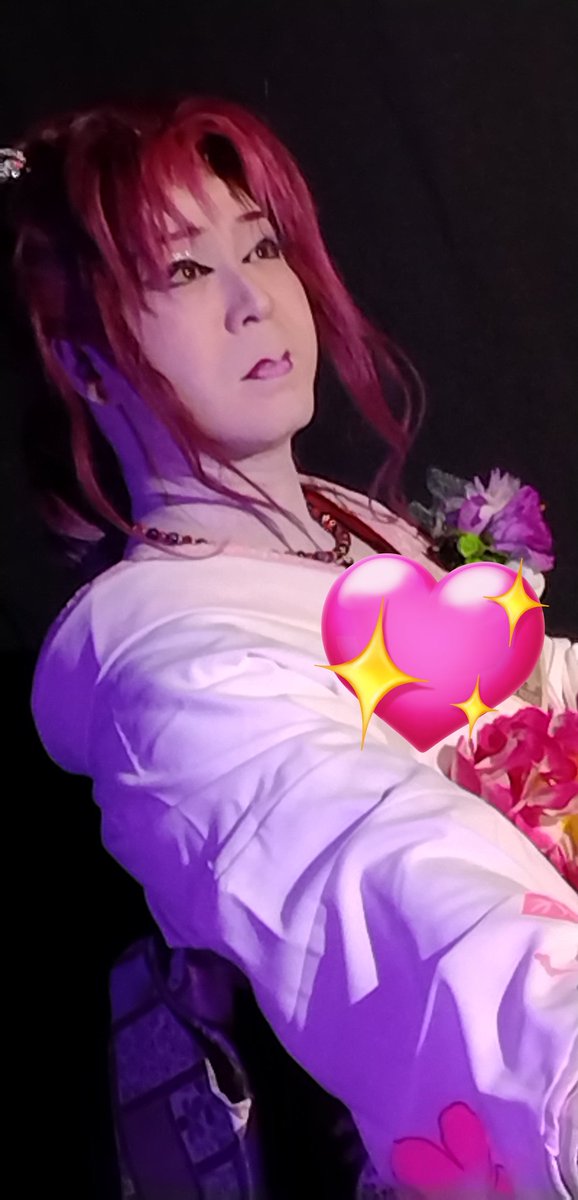 Sanae tweet media