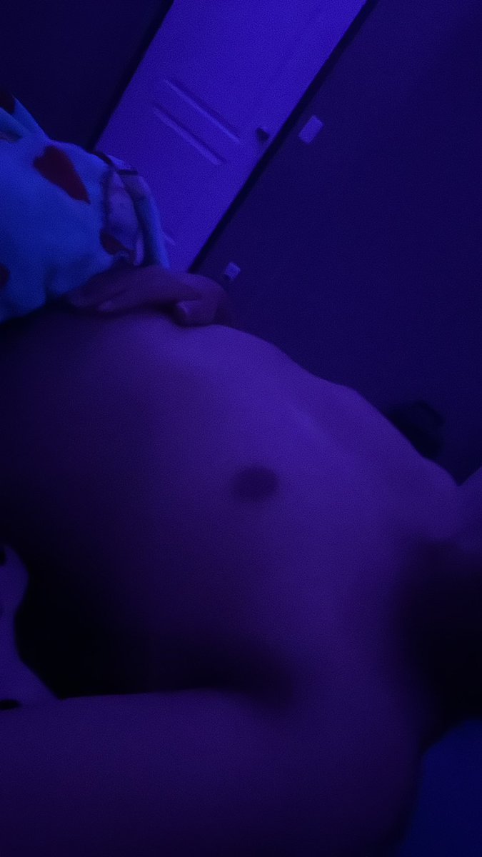 brandontrejo07's tweet image. I wish somebody could mark up my body 😚 #rt #tx #atx #gay #fun