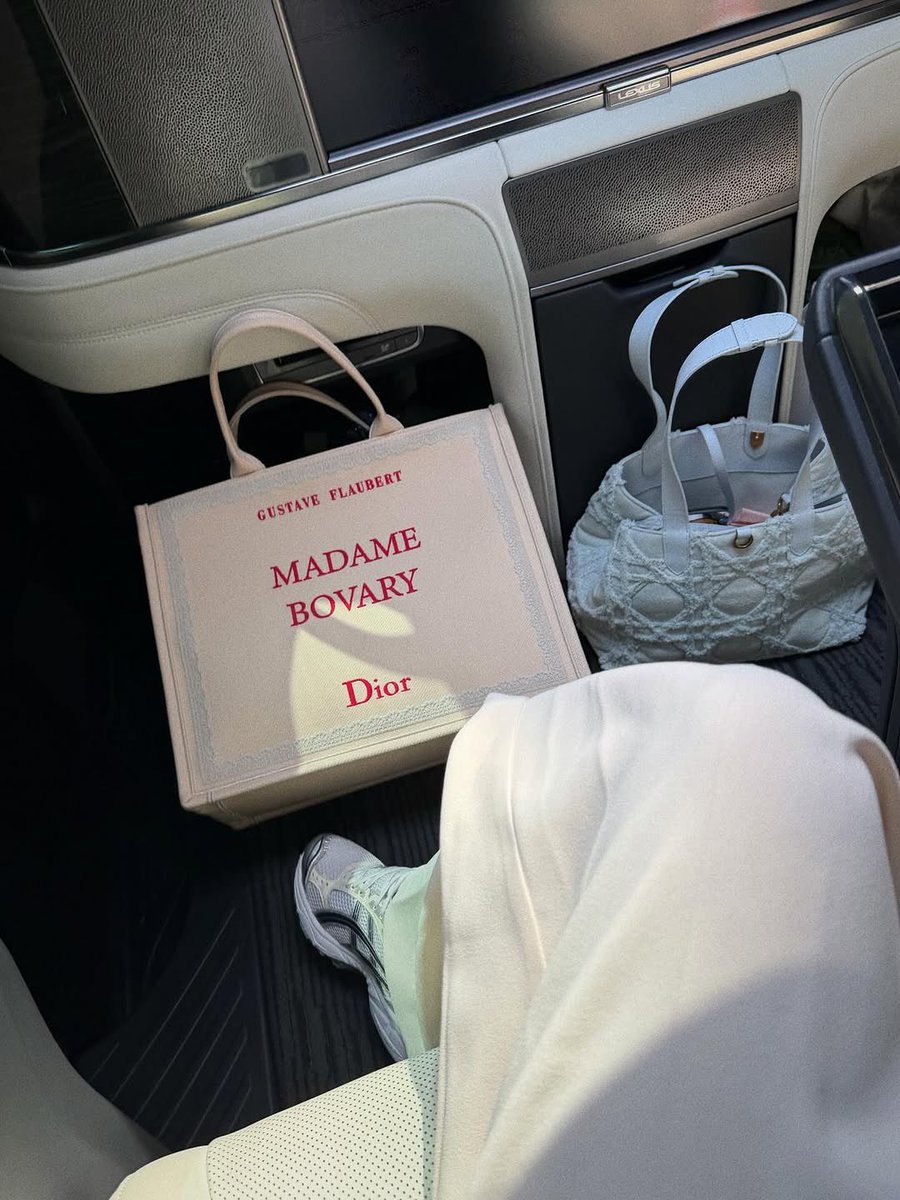 LingOrm_BaseHouse tweet media