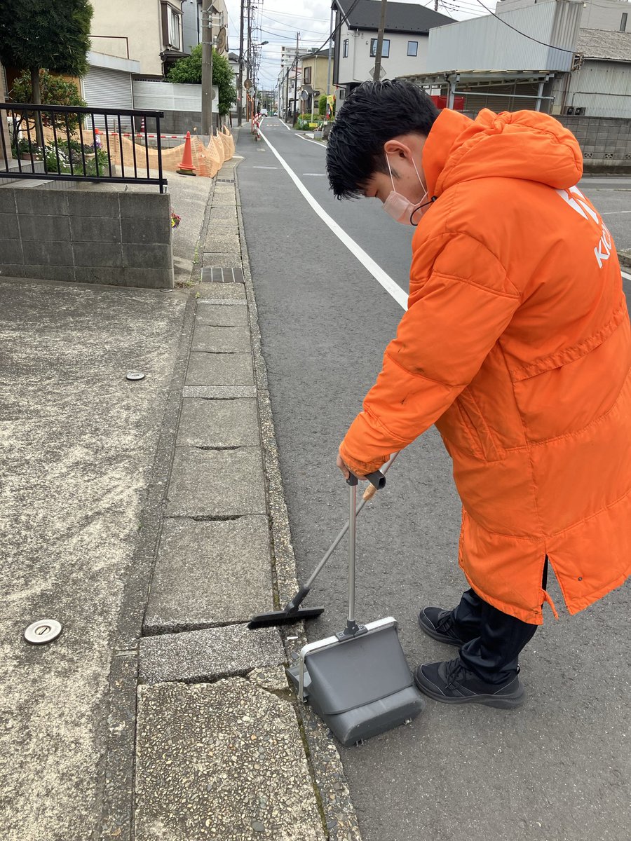 kicona_matsudo's tweet image. 松戸市にあるパチンコ店、
キコーナ松戸店です！
本日は地域清掃を行いました！

世間ではゴールデンウィークが始まりましたね！長い方では8連休もあるとか？！
是非、キコーナ松戸店へ！ご来店お待ちしております！

#つぶやキコーナ
#キコーナ松戸
#地域清掃