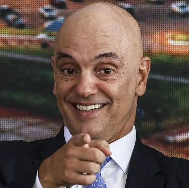 Não é o Léo Lins tweet media